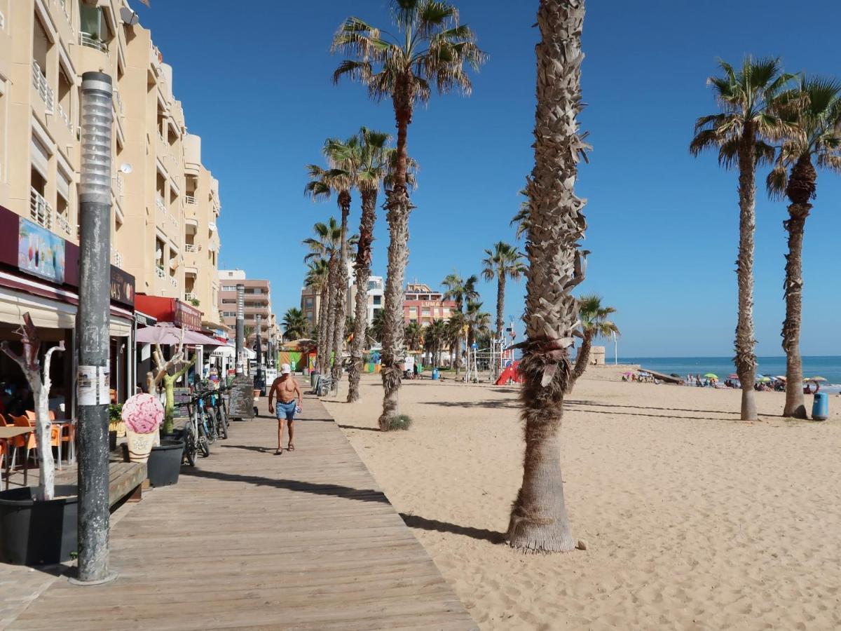 Emilia De La Playa Lägenhet La Mata  Exteriör bild